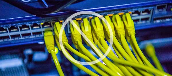 Hỗ trợ liên lạc 4G, liên lạc tầm ngắn mạng cục bộ mà không cần cáp mạng; nền tảng quản lý đám mây và camera có thể liên lạc trực tiếp, hỗ trợ cấp nguồn POE, giảm chi phí nối dây
